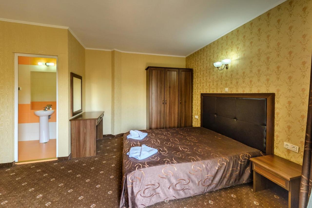 Хотел Магнолия, Hotel Magnoliya Паничиште Екстер'єр фото